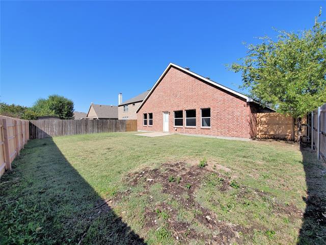 Building Photo - 1932 Stonehill Dr