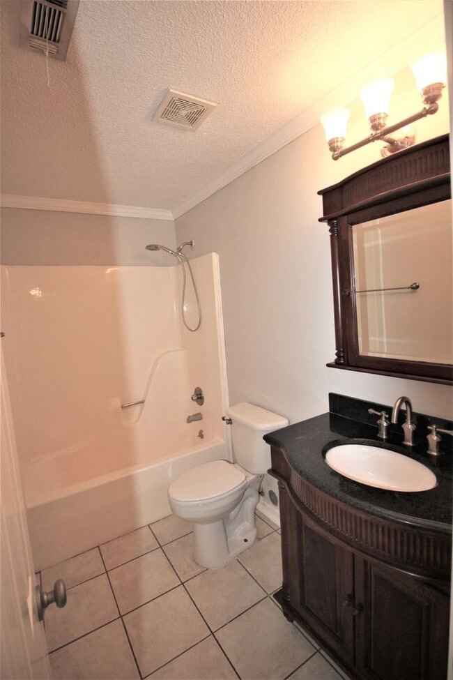 Building Photo - Coming Soon!