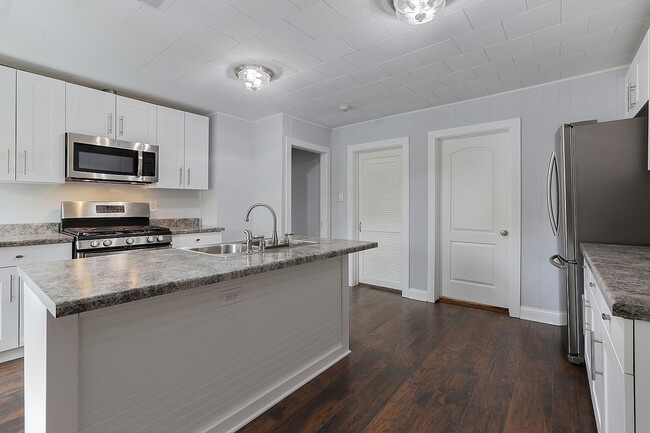 Building Photo - 14314 Beacon Ave