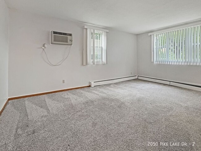 Building Photo - 2050 Pike Lake Dr