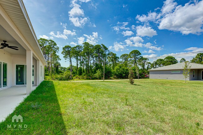 Building Photo - 3686 Lubec Ave