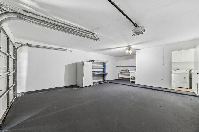 Building Photo - 20806 Westgreen Ct