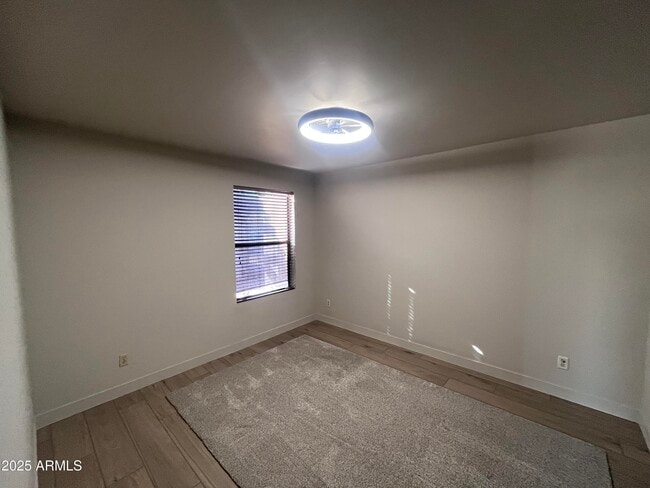 Building Photo - 2129 E Huntington Dr