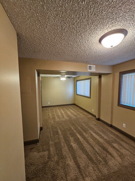 Building Photo - 1800 Knox St