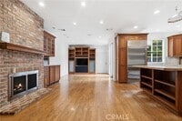 Building Photo - 500 3rd St