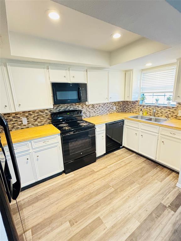 Building Photo - 513 White Wing Way