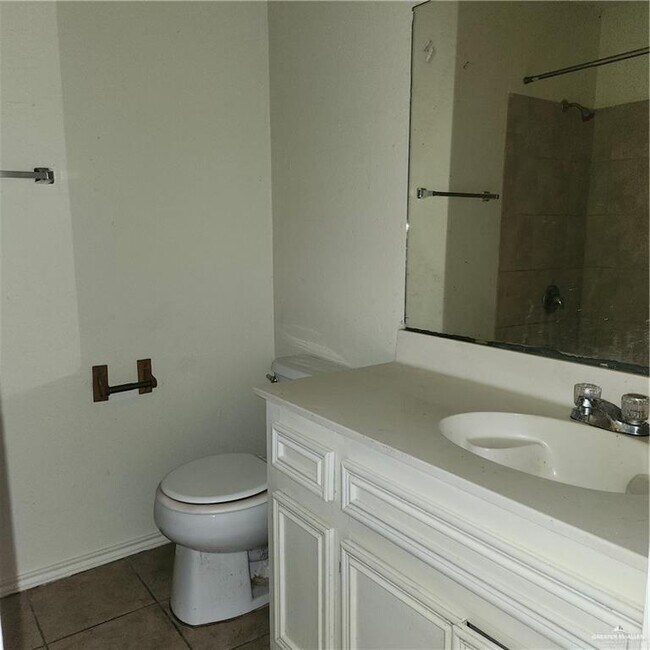 Building Photo - 8 N 28th St