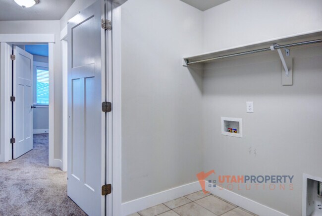 Building Photo - 14847 Garrison Ln