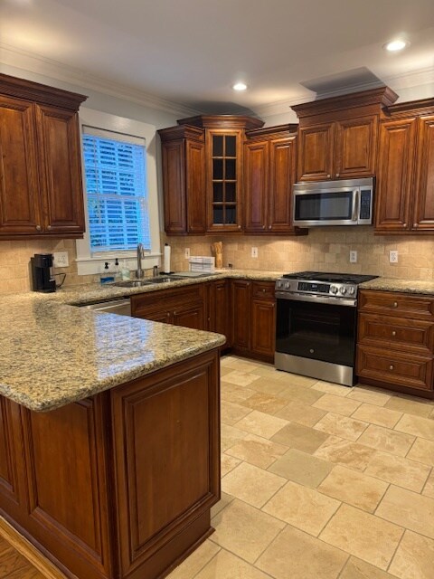 Building Photo - 71 17th St NE