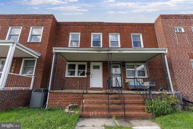 Building Photo - 8047 Park Haven Rd