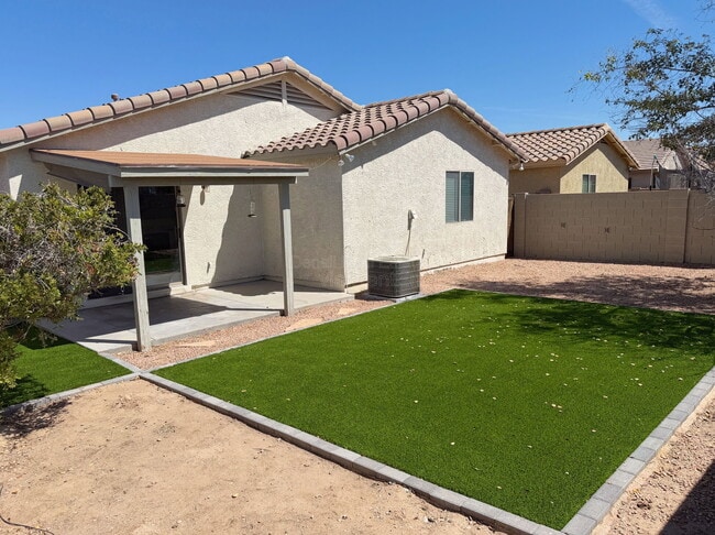 Building Photo - 235 W Angus Rd