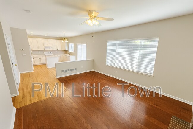 Building Photo - 4884 S Liverpool Ct