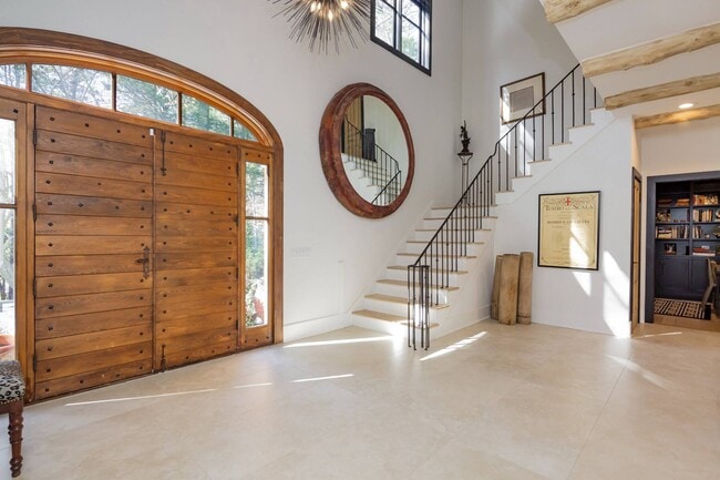 Building Photo - 88 Bull Path