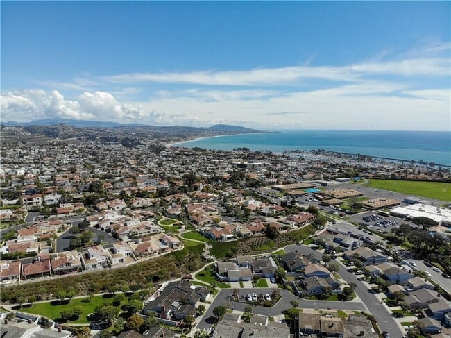 Building Photo - 33925 Faeroe Bay