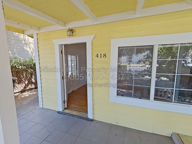 Building Photo - 418 E Sola St