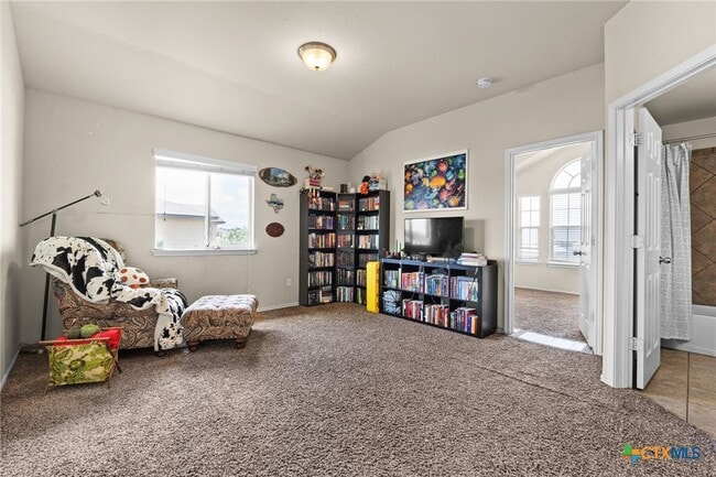 Building Photo - 606 Cody James Dr