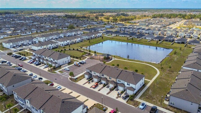 Building Photo - 373 Grand Pne Ln