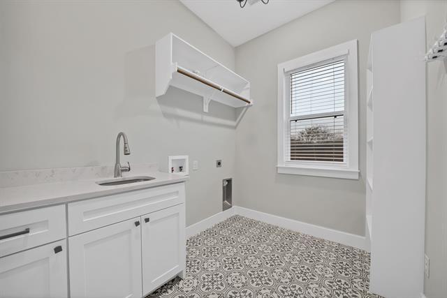 Building Photo - 8138 Dollar Ln