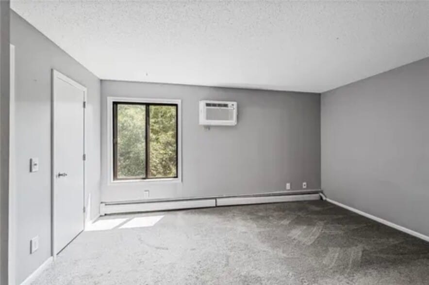 Building Photo - 8019 Xerxes Ave S