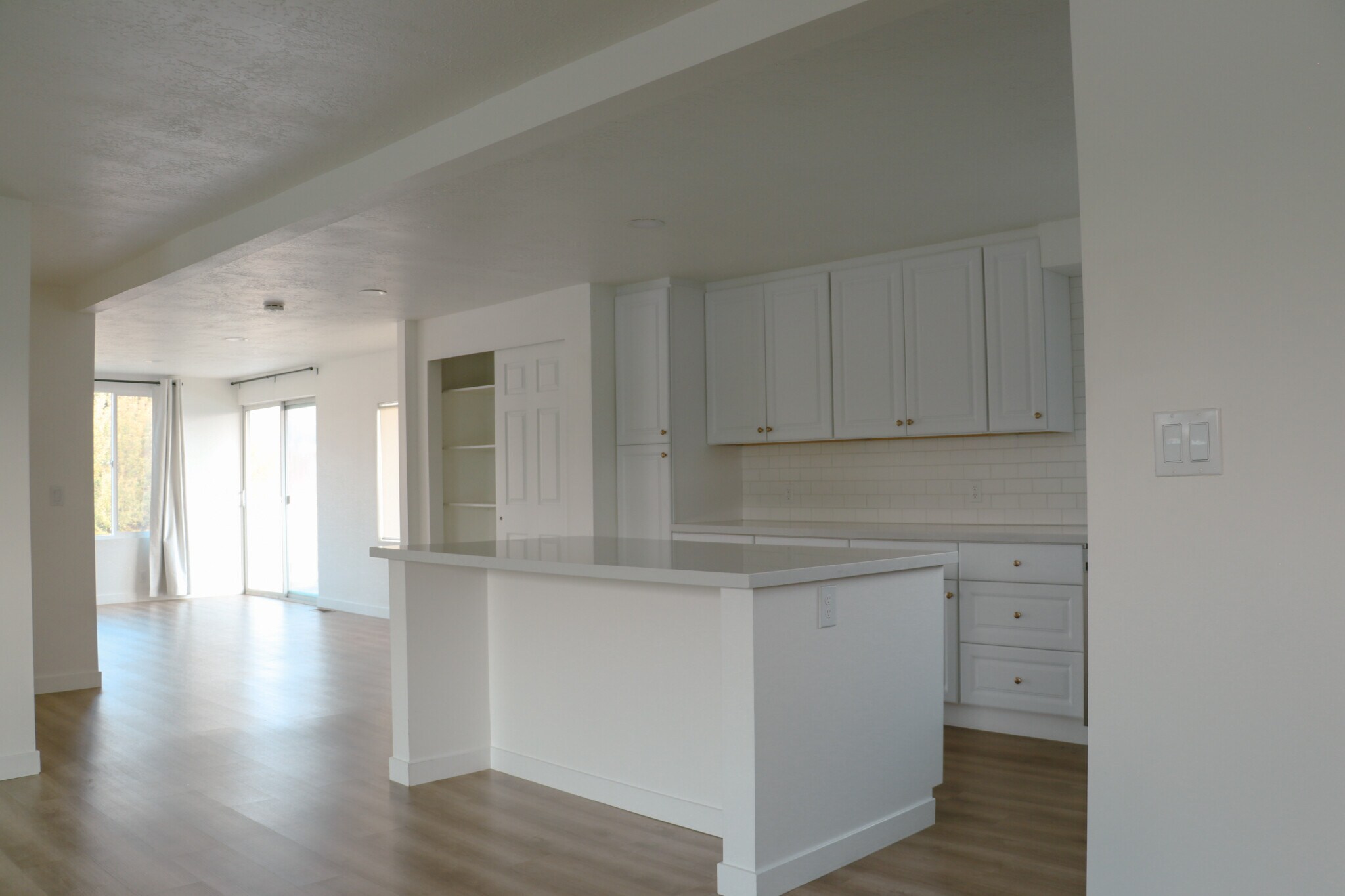Building Photo - 1108 E 500 N