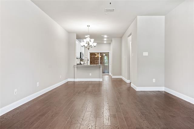 Building Photo - 313 Tottenham Ct