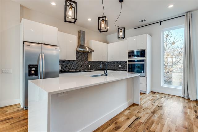 Building Photo - 4117 Munger Ave