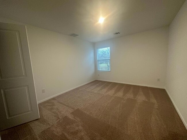 Building Photo - 361 Sonterra Dr