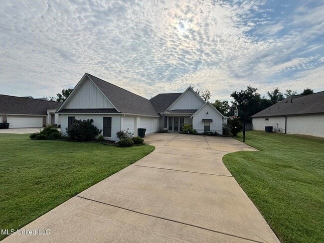 Primary Photo - 114 Coventry Ln