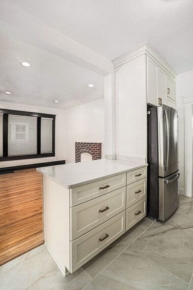 Building Photo - 1208 Olivia Ave