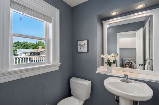 Building Photo - 409 Atlantic Ave