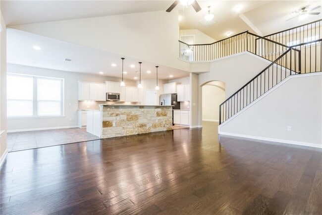 Building Photo - 1917 Tawakoni Dr