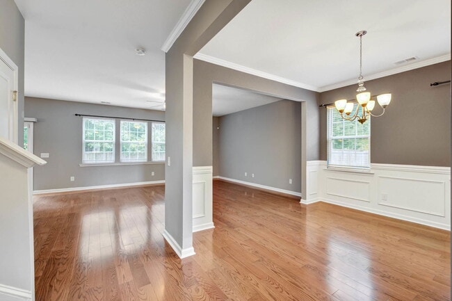 Building Photo - 9725 Black Willow Ln