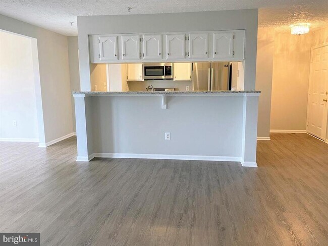 Building Photo - 13107 Briarcliff Terrace