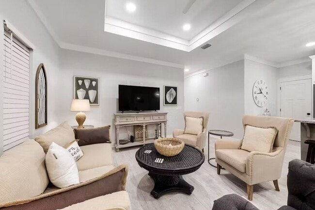 Building Photo - 3 bed 2 Bath Panama City Beach House