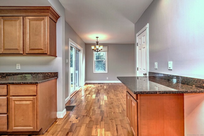 Building Photo - 64 Parker Terrace Ext