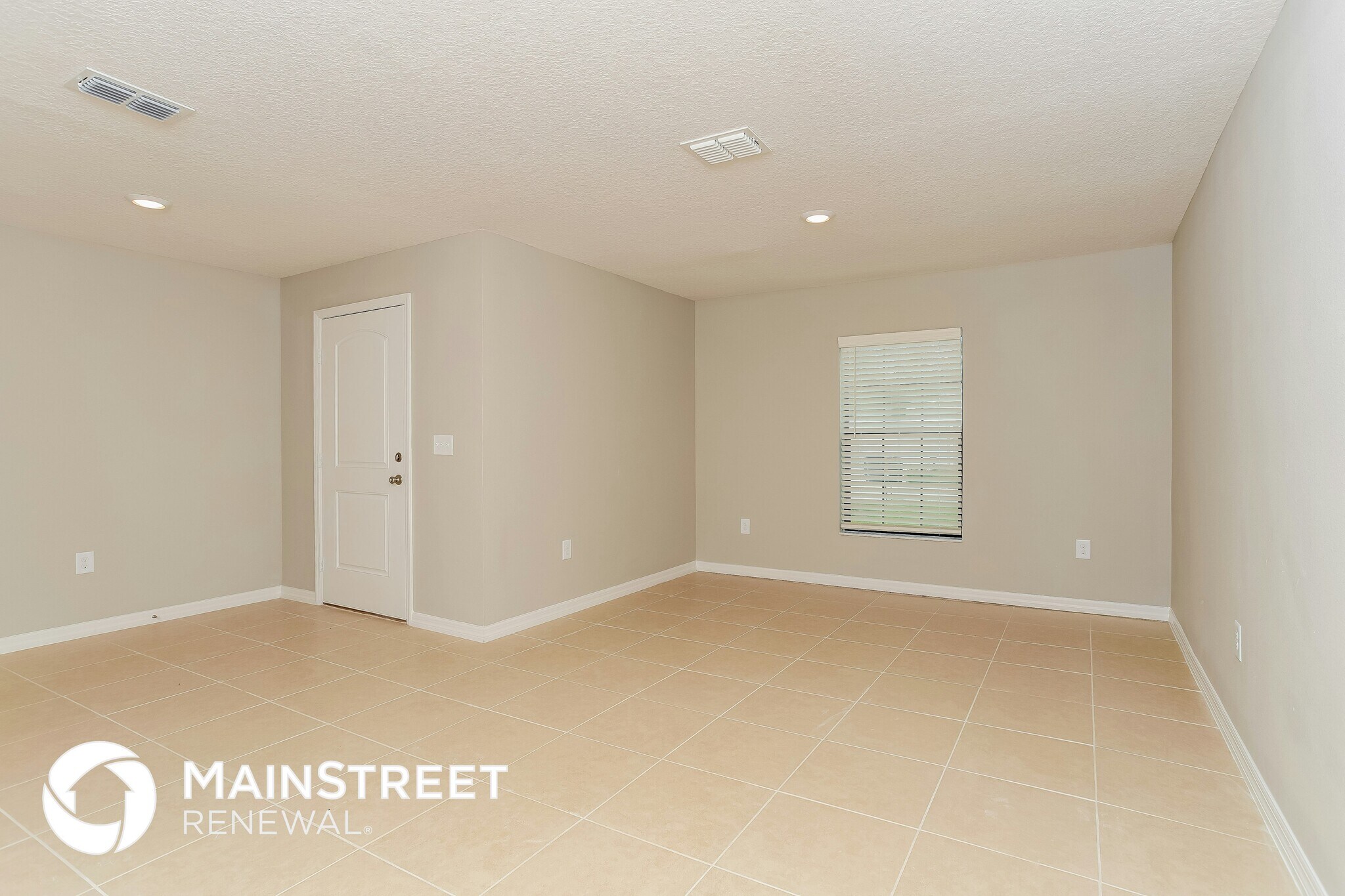 Building Photo - 279 Fig Ct