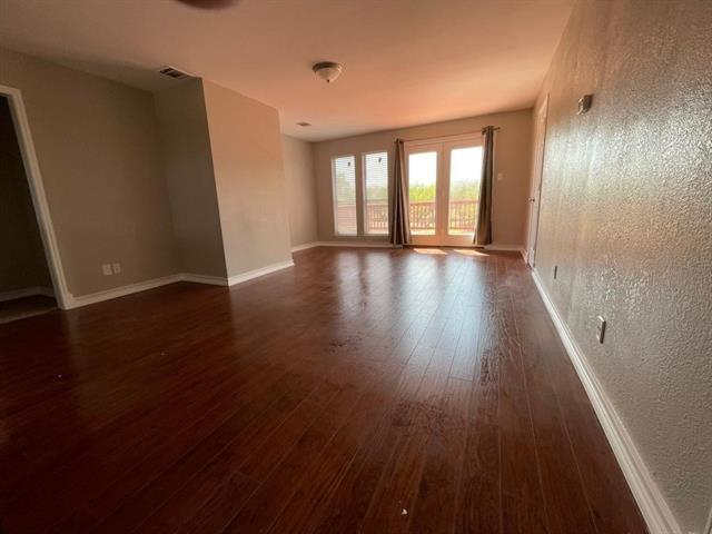 Building Photo - 2212 Virginia Ln