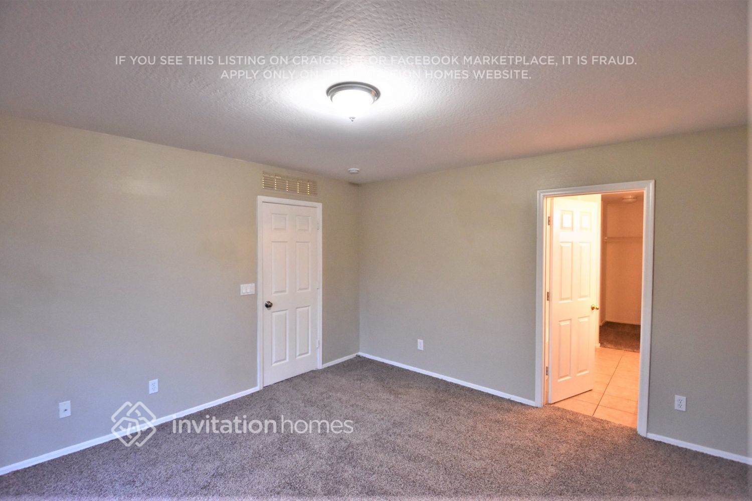 Building Photo - 10925 W Coolidge St