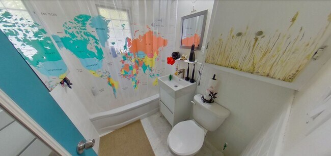 Building Photo - 3D Tour Available - Fenced-in Yard + Attac...