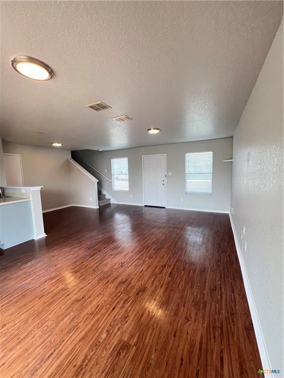 Building Photo - 651 Northern Lights Dr