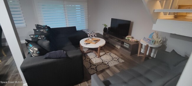 Building Photo - 100 Coral Way E