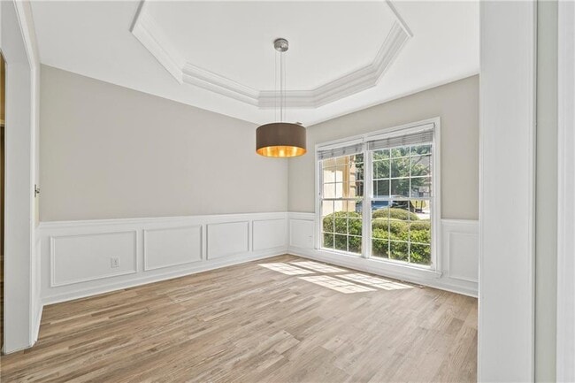 Building Photo - 2878 Calhoun Square