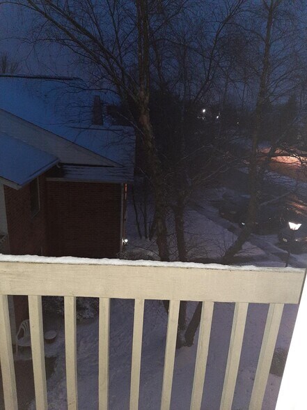 balcony - 1375 Cunat Ct