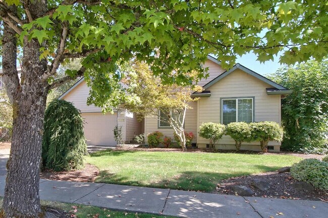 Building Photo - 2372 NW Meadows Dr