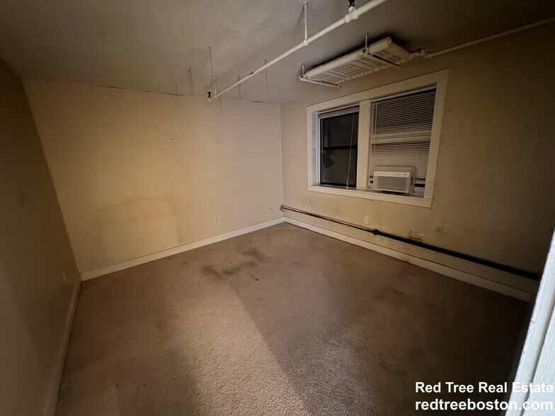 Building Photo - 19 Peterborough St