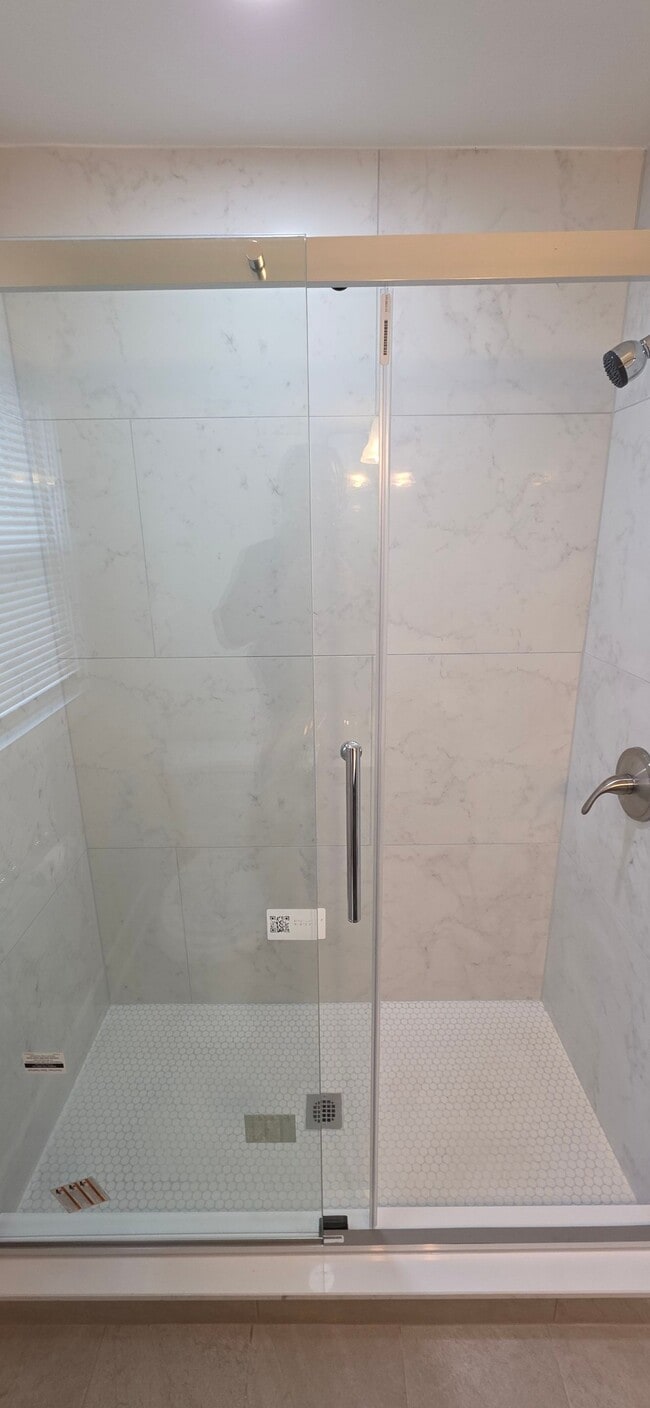 Building Photo - 4267 Labyrinth Rd