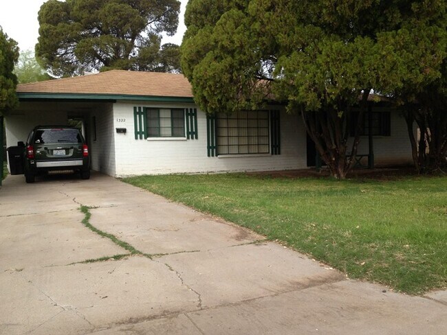 Building Photo - 3 Bedroom in Hudson Park off Cedar