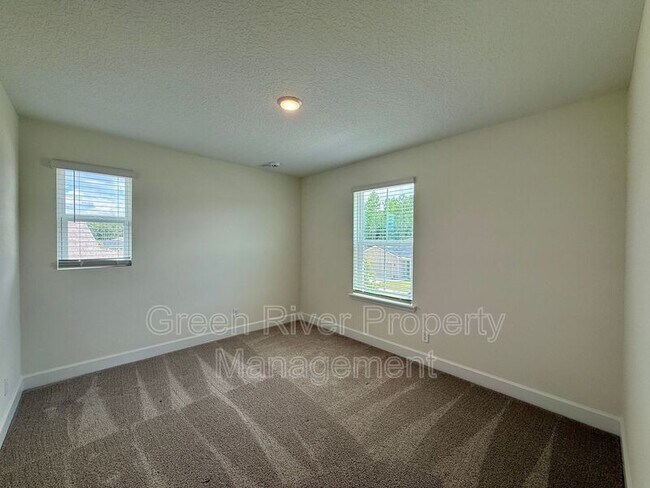 Building Photo - 3435 Auvenshine Wy