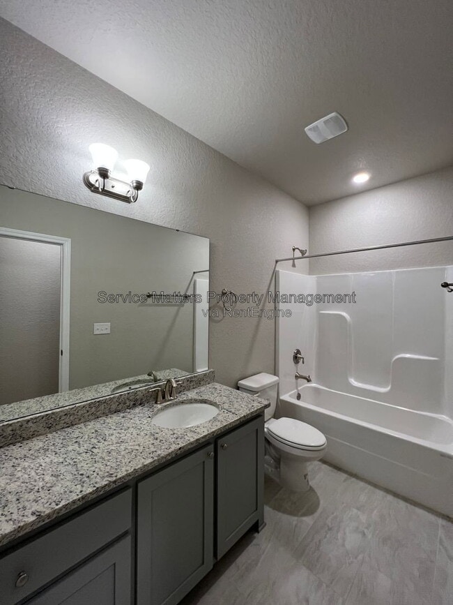 Building Photo - 5349 Parkside Dr