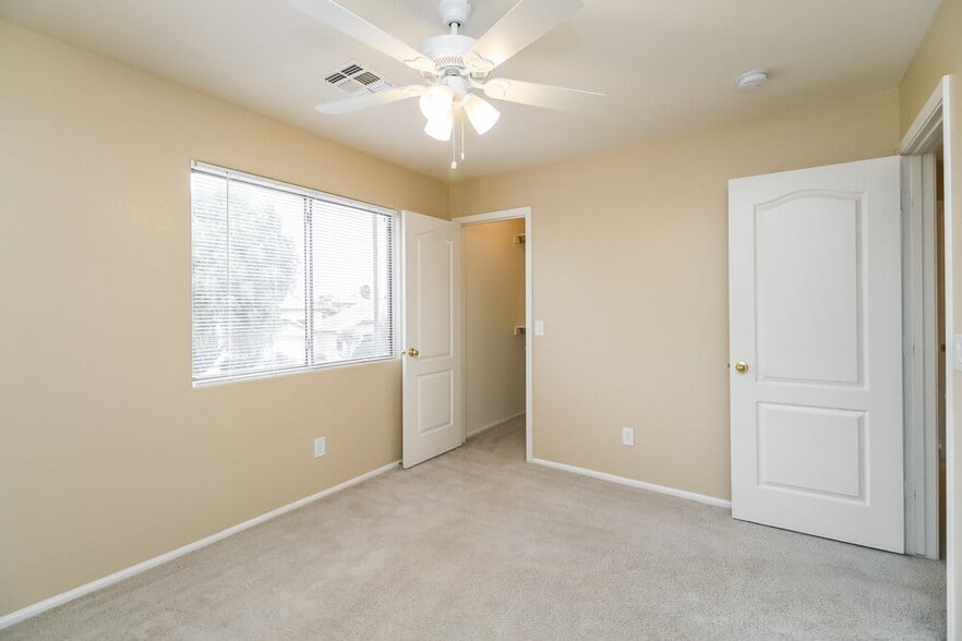 Building Photo - 3961 E Simpson Rd